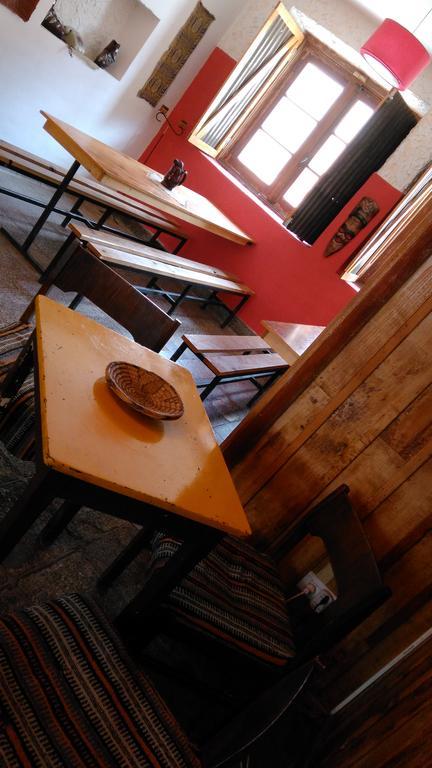 Portezuelo Del Viento - Hostel De Montana Лас-Куэвас Экстерьер фото