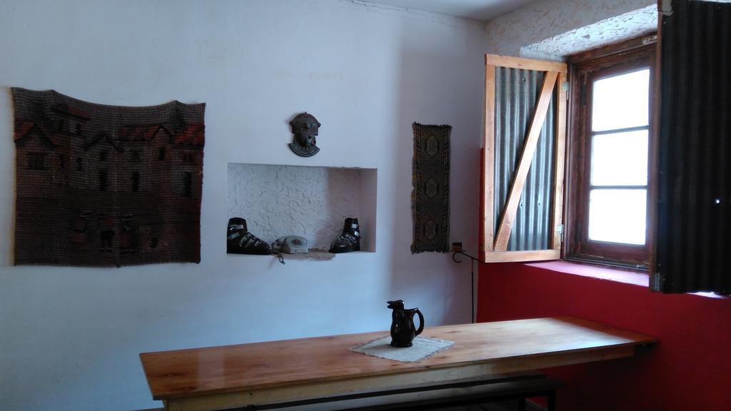 Portezuelo Del Viento - Hostel De Montana Лас-Куэвас Экстерьер фото