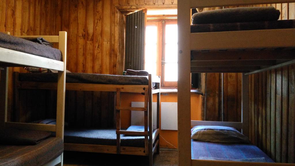 Portezuelo Del Viento - Hostel De Montana Лас-Куэвас Экстерьер фото